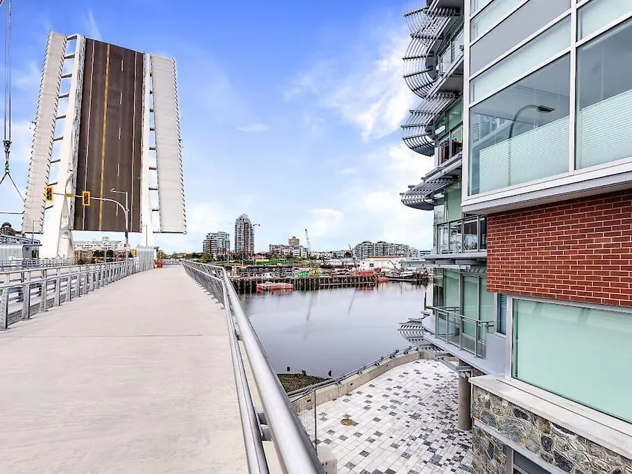 Waterfront Living In Victoria - Rooftop Patio, Bbq, Gym, Coffee Lejlighed 0*,  Canada